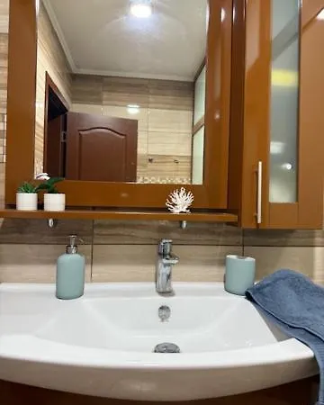 созополски залез 公寓 *