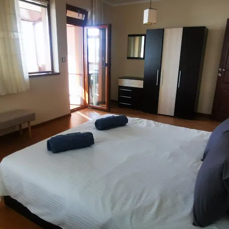 созополски залез 公寓